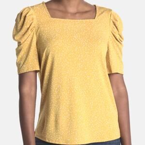 Adrianna Papell Printed Moss Crepe Square Neck Top In Yellow Gold Size Small